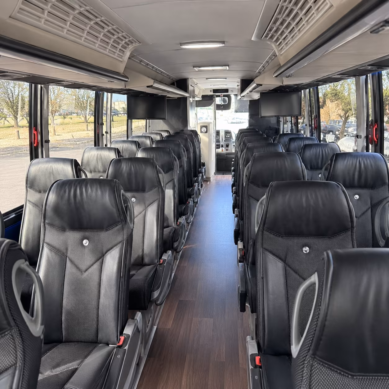 layton charter bus rentals for distribution centers and warehouse groups
